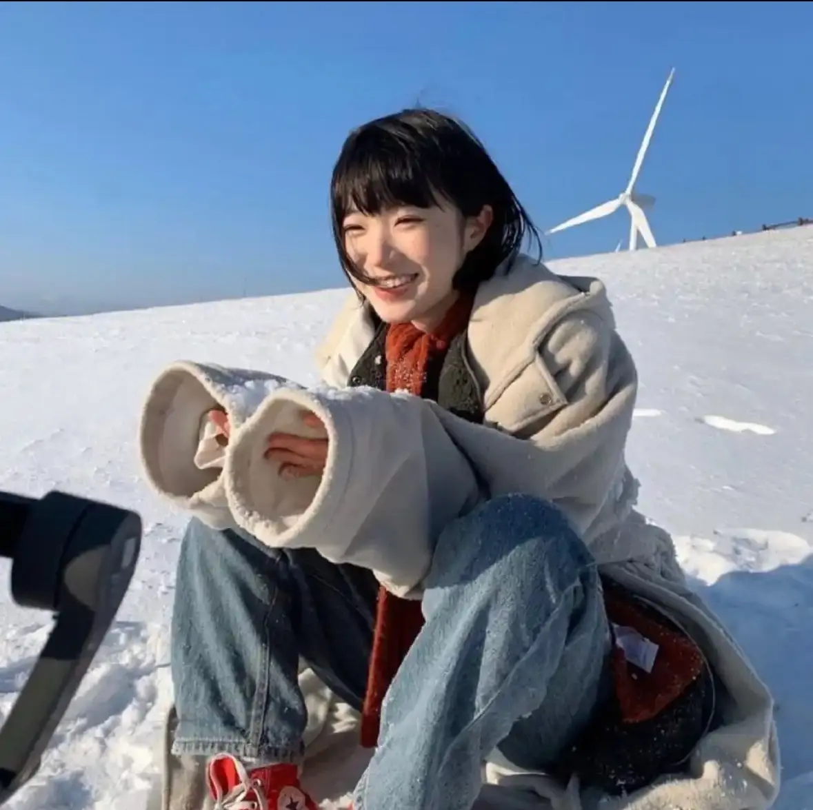 佳木斯新玛特迪桑特女销售导购事件视频完整版下载-来龙去脉全过程解析-免费在线观看