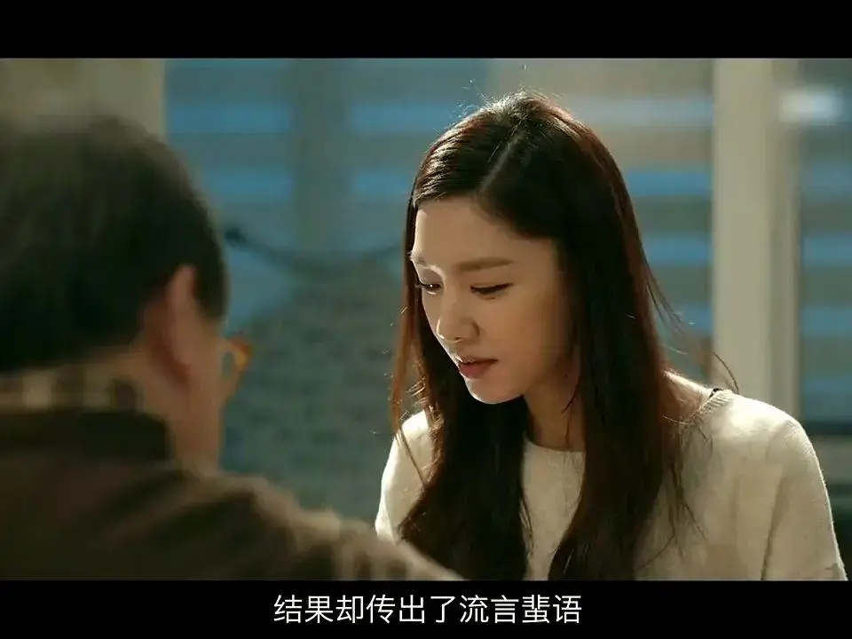 《公公和两个儿媳》高清完整版全集免费在线看-导演剪辑版未删减原版内容完整呈现-精准中字字幕助力轻松观影-专属网盘链接稳定有效细细解读家庭日常纠葛。