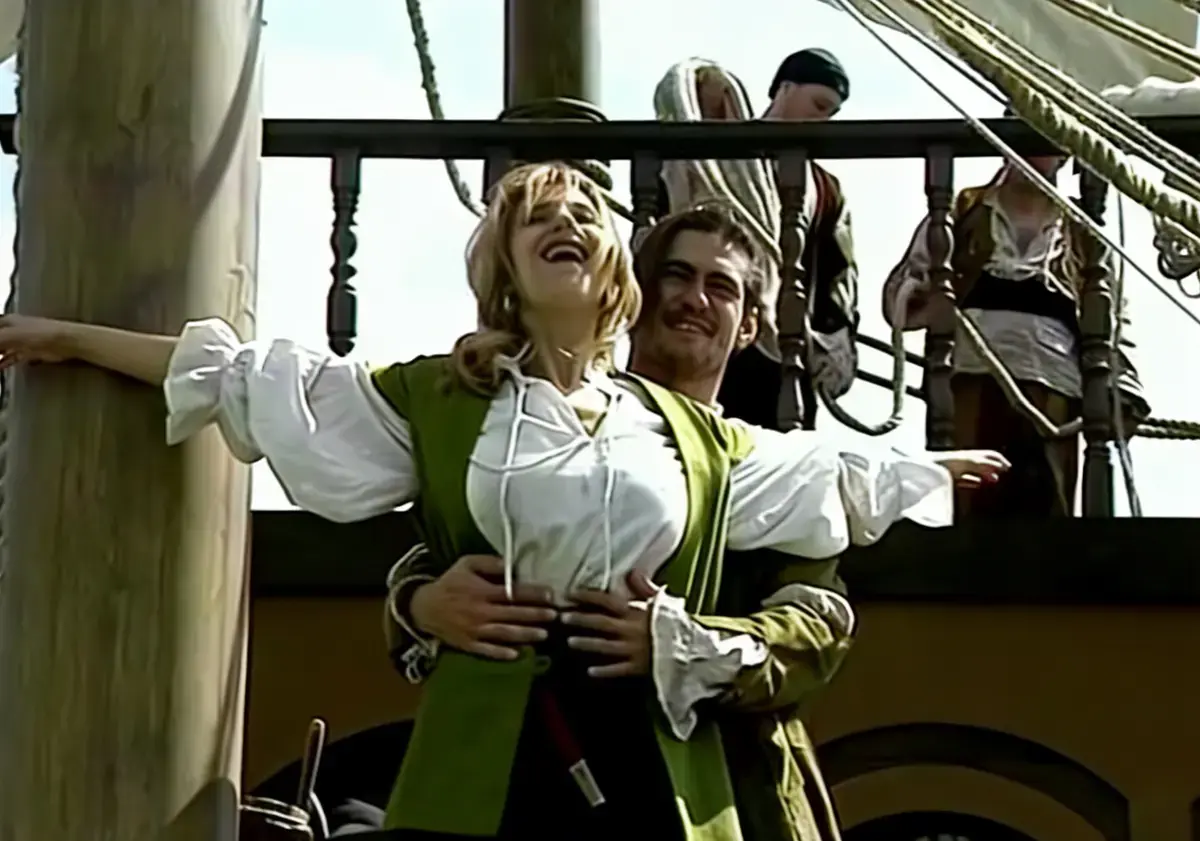 《Selen the Girl of Treasure Island》相关资源图片