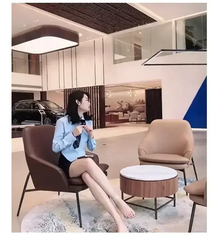 佳木斯新玛特迪桑特女销售事件完整现场视频-佳木斯新玛特导购事件后续结果-全网震惊破防免费在线观看